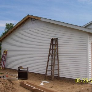 Garage_5_25_06_004_Medium_
