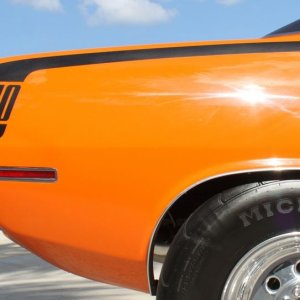 1970 Barracuda Extreme Makeover with Mike Phillips at Autogeek