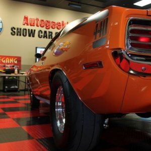 1970 Barracuda Extreme Makeover with Mike Phillips at Autogeek