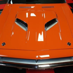 1970 Barracuda Extreme Makeover with Mike Phillips at Autogeek
