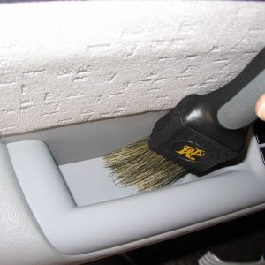 brush-10