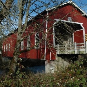 Thomas Creek Red Covered Bridge Scio Oregon