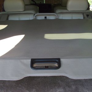 Interior_Detail_Cargo_Cover_After