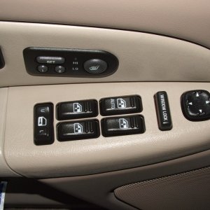 Interior_Detail_Driver_Door_After