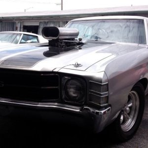 1971 Chevelle wetsand cut and buff at Autogeek