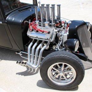 Wicked Bad Pontiac 5-Window Coupe with a Hemi Engine