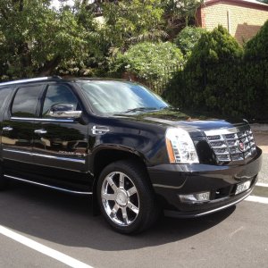 cadillac_escalade_3