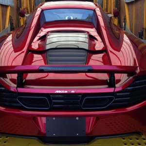 McLaren out of the van