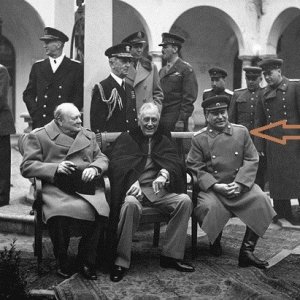 Yalta_Conference_Churchill_Roosevelt_Stalin