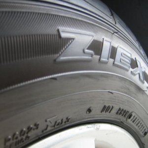 Tuf Shine vs Griot's Garage Tire Rejuvenator Comparison
