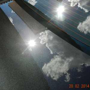 trunk-rearglass-sun