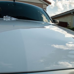 hhr_hood_reflection_closeup