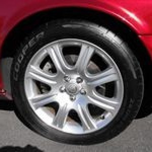 2004 Jaguar XJ8 After Pinnacle Wheel Cleaner