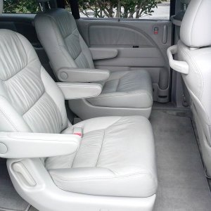 clean_interior_side