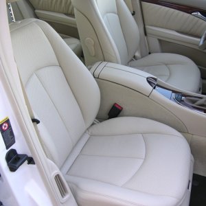 MB E500 Interior Detail
