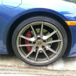 Porsche_911_Carrera_4S_10_