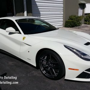 Ferrari_F12_Berlinetta_2_