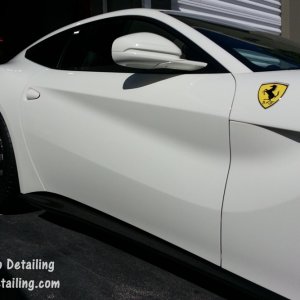 Ferrari_F12_Berlinetta_4_