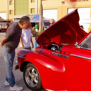 Autogeeks Cars and Coffee with Mike Phillips May 2014