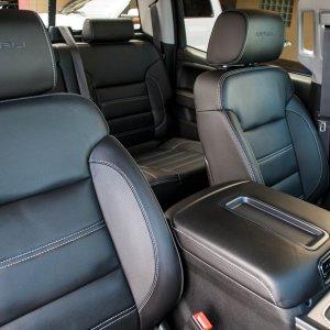 gmc_interior-2