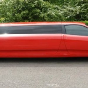 ferrari-limousine-03