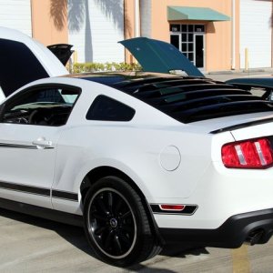 Autogeeks Cars and Coffee with Mike Phillips