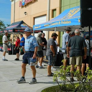 Autogeeks Cars and Coffee with Mike Phillips