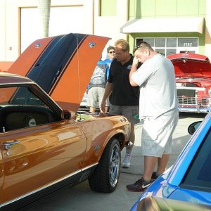 Autogeeks Cars and Coffee with Mike Phillips