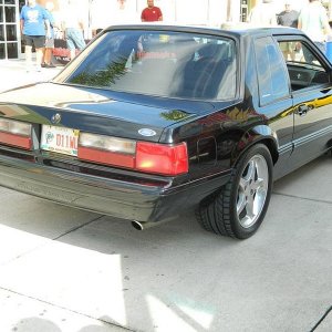 Autogeeks Cars and Coffee with Mike Phillips