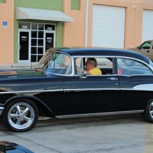 Autogeeks Cars and Coffee with Mike Phillips