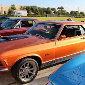 Autogeeks Cars and Coffee with Mike Phillips