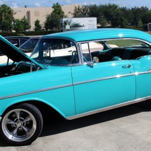 Autogeeks Cars and Coffee with Mike Phillips