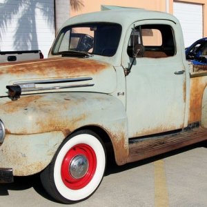 Autogeeks Cars and Coffee with Mike Phillips