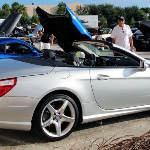 Autogeeks Cars and Coffee with Mike Phillips