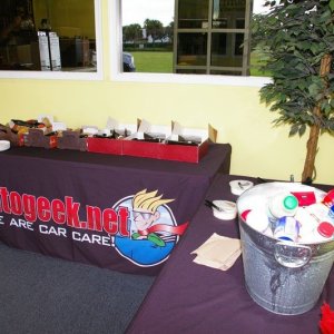 Autogeeks Cars and Coffee with Mike Phillips