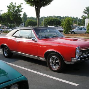 Pontiac Club Cars