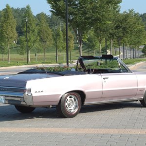 Pontiac Club Cars