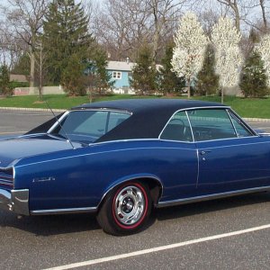 Pontiac Club Cars