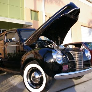 Autogeeks Cars and Coffee with Mike Phillips