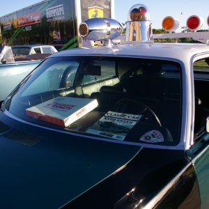 Autogeeks Cars and Coffee with Mike Phillips