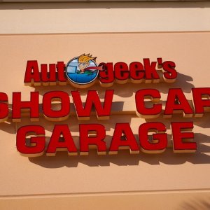 Autogeeks Cars and Coffee with Mike Phillips