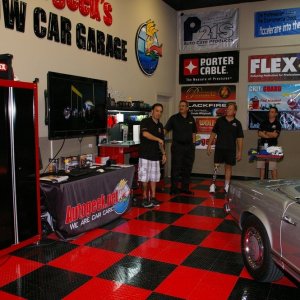 Autogeeks Cars and Coffee with Mike Phillips