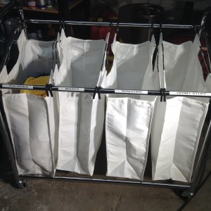 Laundry sorter