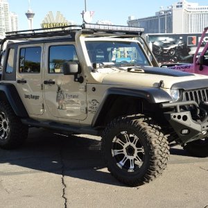AG-SEMASHOW-11381
