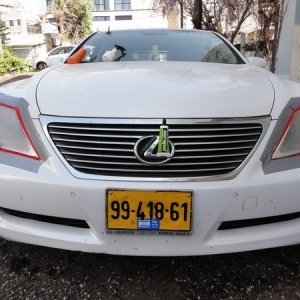 Lexus LS 460 Headlights Restoration + Detailing White Pearl