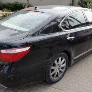 Lexus LS 460 Black polish, wax, detailing by Sharkpolitur