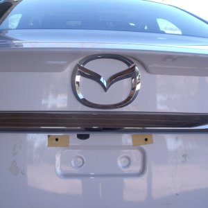 debadge3