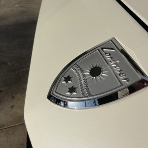 570