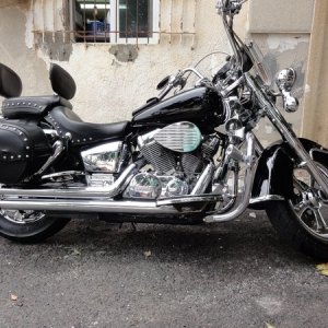 Honda Shadow Custom by Sharkpolitur