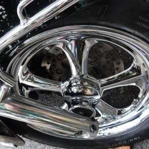 Honda Shadow Custom by Sharkpolitur